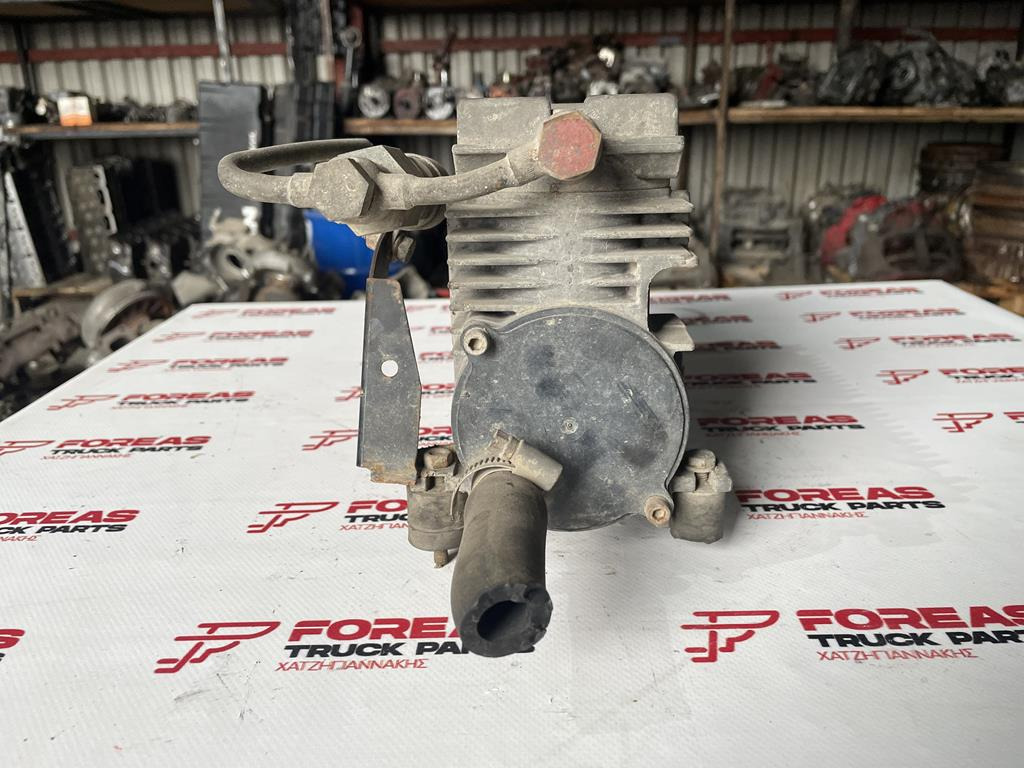 MERCEDES-BENZ VARIO 24V - 0504050008 - מדחס בלם אוויר עבור משאית: תמונה 2 MERCEDES-BENZ VARIO 24V - 0504050008 - מדחס בלם אוויר עבור משאית: תמונה 2