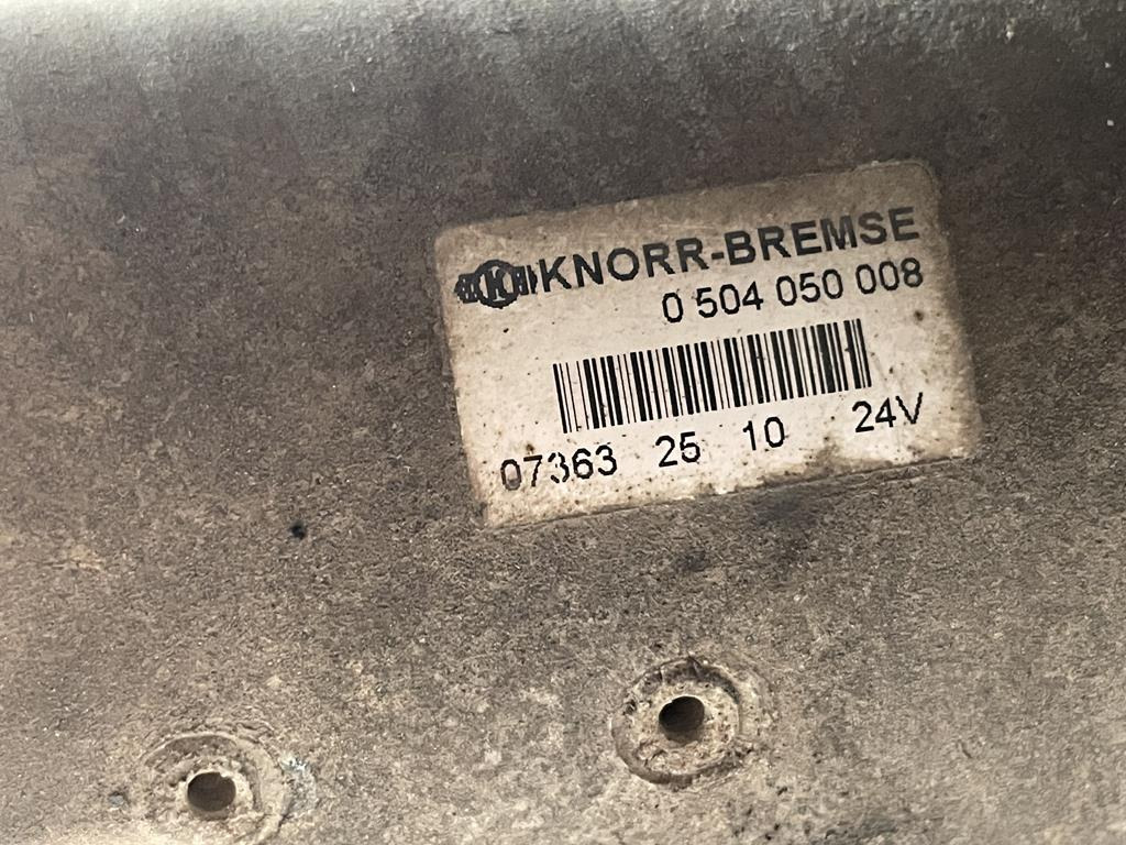 MERCEDES-BENZ VARIO 24V - 0504050008 - מדחס בלם אוויר עבור משאית: תמונה 4 MERCEDES-BENZ VARIO 24V - 0504050008 - מדחס בלם אוויר עבור משאית: תמונה 4