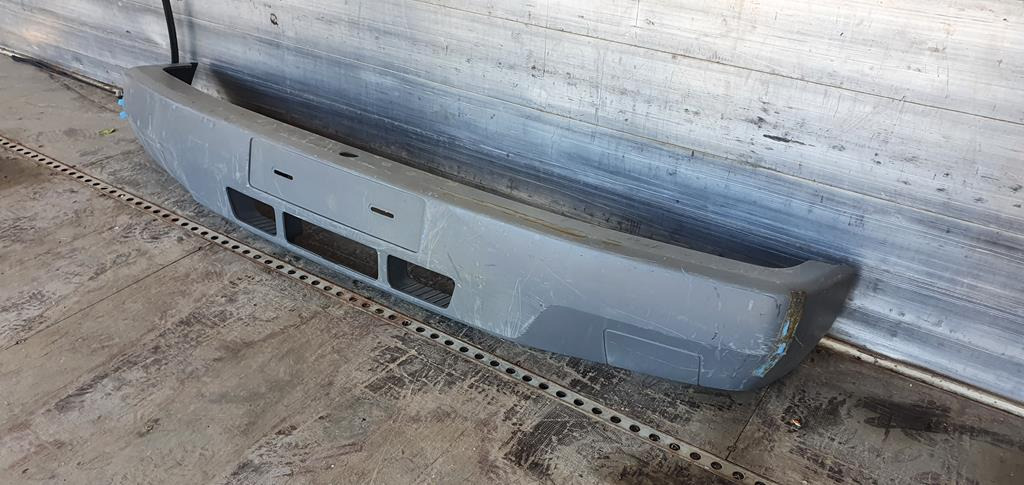 MERCEDES-BENZ VARIO - פגוש עבור משאית: תמונה 2 MERCEDES-BENZ VARIO - פגוש עבור משאית: תמונה 2