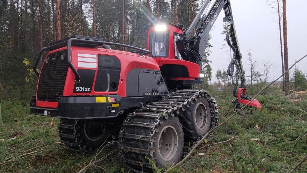 Komatsu 931 XC - מקצרת יערות: תמונה 4 Komatsu 931 XC - מקצרת יערות: תמונה 4