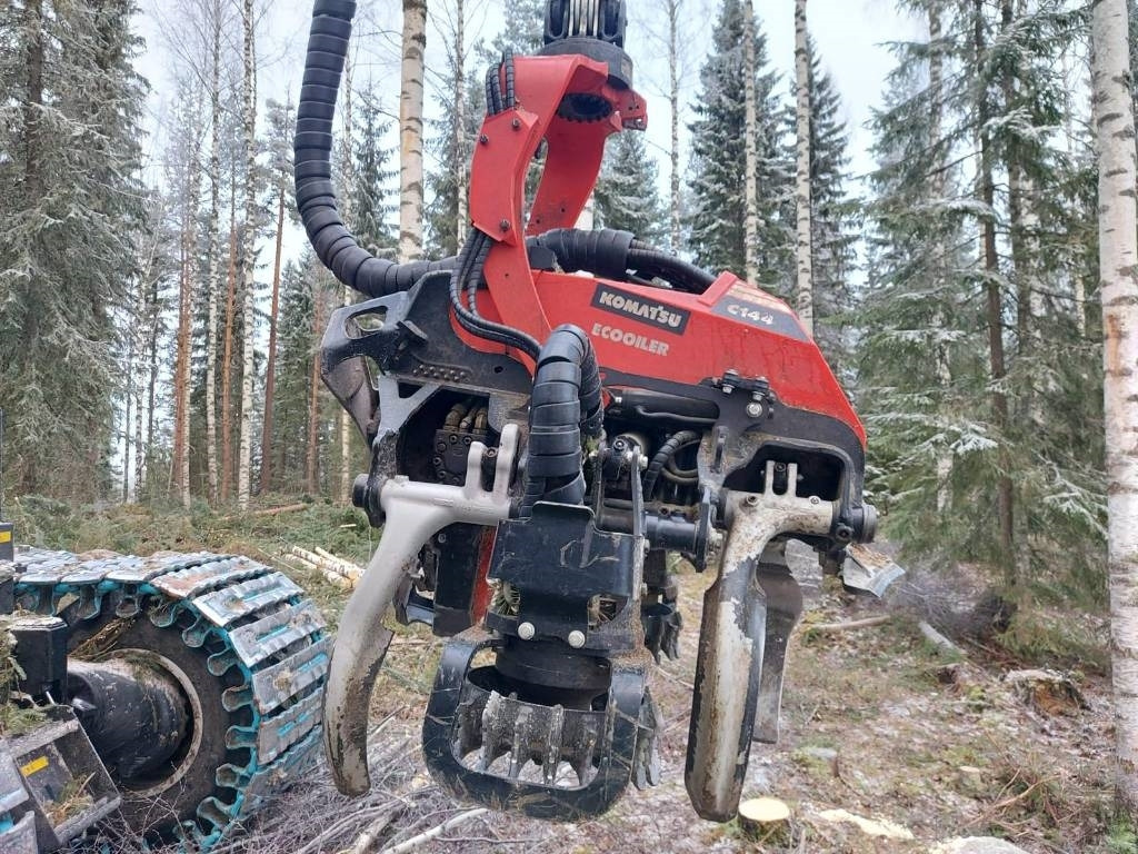 מקצרת יערות Komatsu 931 XC: תמונה 7