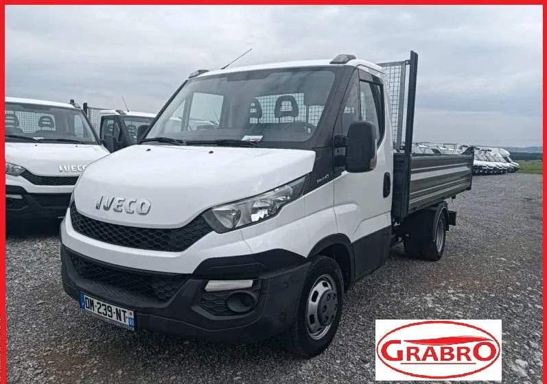 Iveco 35C13, 35C12, 35C14, 35C15 - כלי רכב מסחרי מזהיר: תמונה 1 Iveco 35C13, 35C12, 35C14, 35C15 - כלי רכב מסחרי מזהיר: תמונה 1