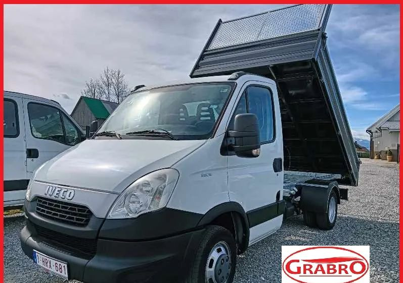 Iveco DAILY 35C13, 35C12, 35C12 - כלי רכב מסחרי מזהיר: תמונה 1 Iveco DAILY 35C13, 35C12, 35C12 - כלי רכב מסחרי מזהיר: תמונה 1