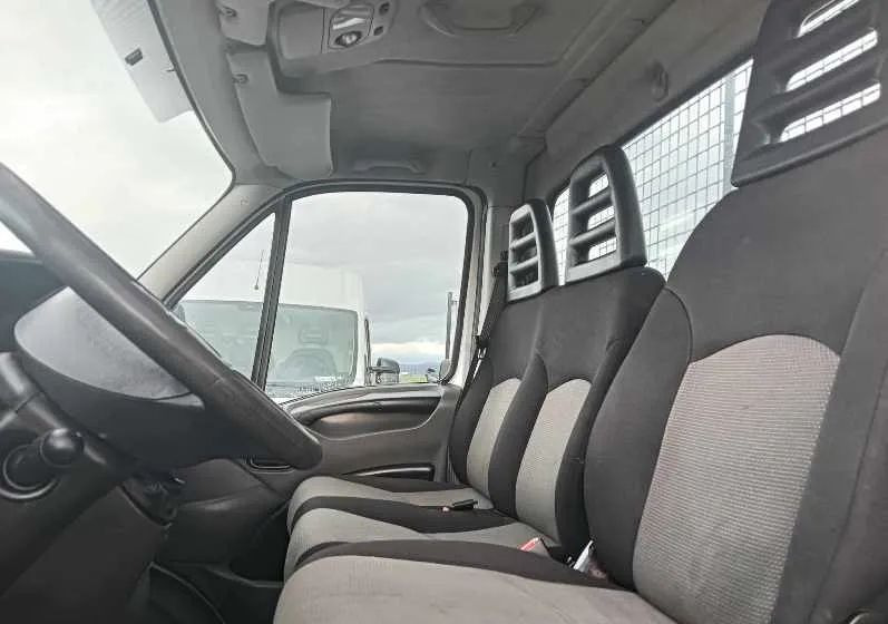 כלי רכב מסחרי מזהיר Iveco DAILY 35C13, 35C12, 35C15: תמונה 11