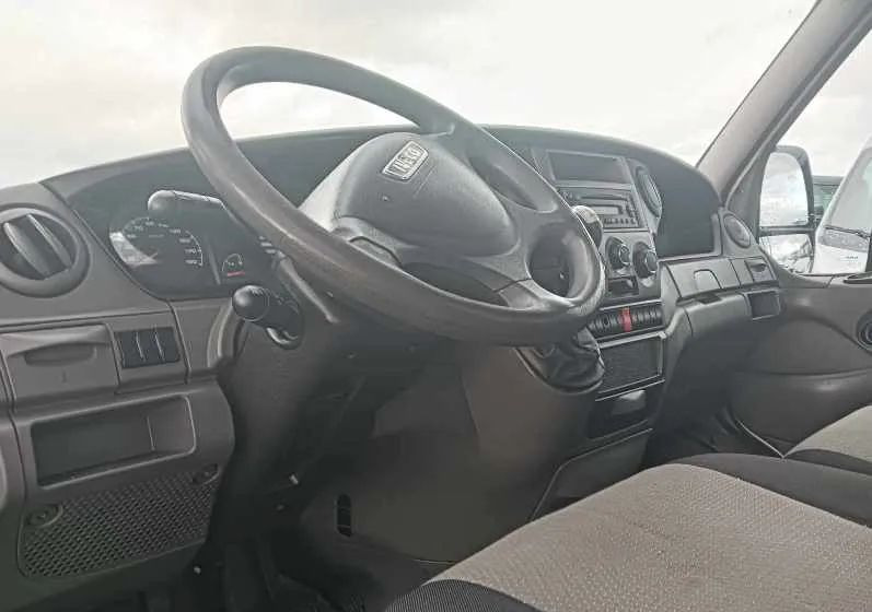 כלי רכב מסחרי מזהיר Iveco DAILY 35C13, 35C12, 35C15: תמונה 8