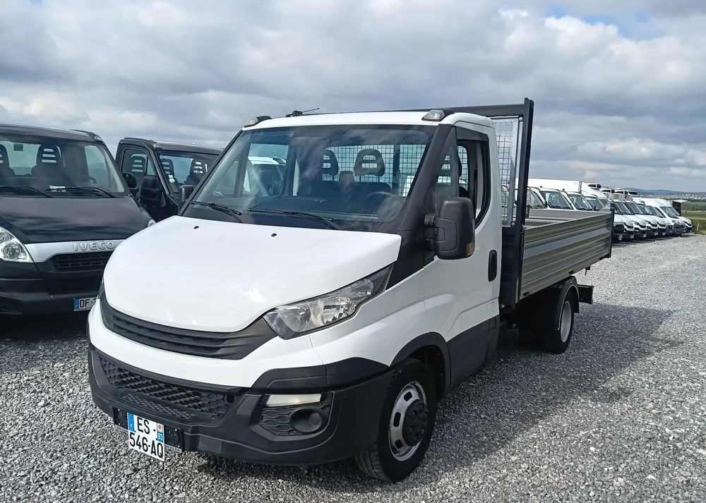 Iveco DAILY 35C14, 35C13, 35C12, 35C15 - כלי רכב מסחרי מזהיר: תמונה 2 Iveco DAILY 35C14, 35C13, 35C12, 35C15 - כלי רכב מסחרי מזהיר: תמונה 2