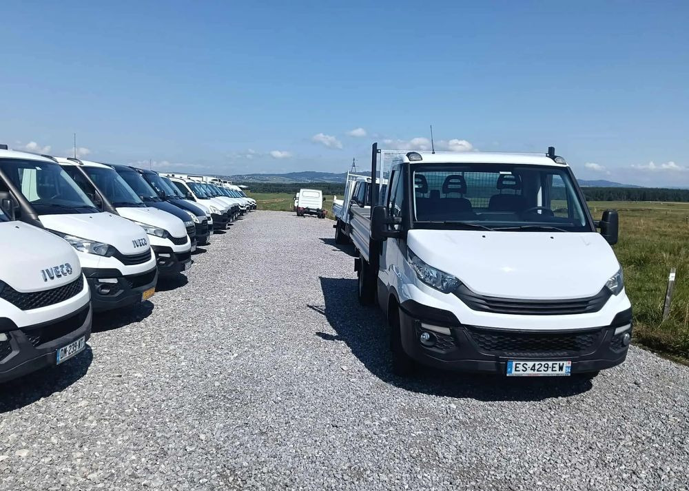 Iveco DAILY 35C14, 35C13, 35C12 - כלי רכב מסחרי מזהיר: תמונה 4 Iveco DAILY 35C14, 35C13, 35C12 - כלי רכב מסחרי מזהיר: תמונה 4