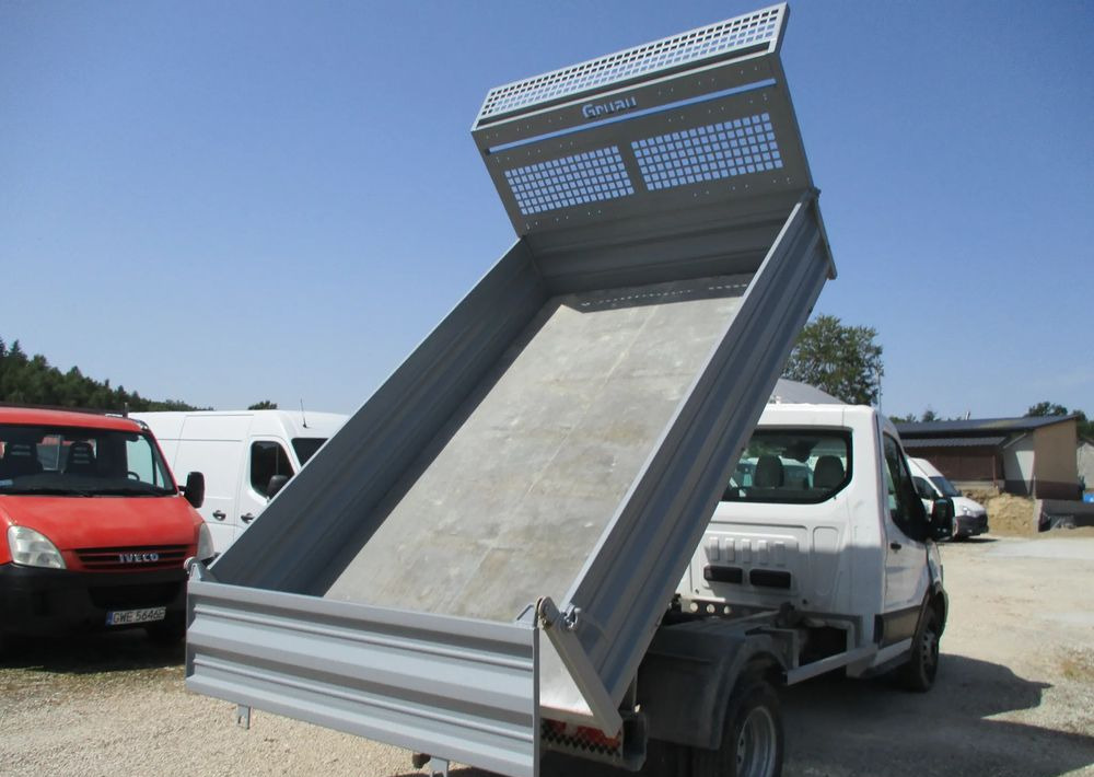 Ford Transit kiper 2.0 - 170KM wywrotka klima Hak - כלי רכב מסחרי מזהיר: תמונה 4 Ford Transit kiper 2.0 - 170KM wywrotka klima Hak - כלי רכב מסחרי מזהיר: תמונה 4