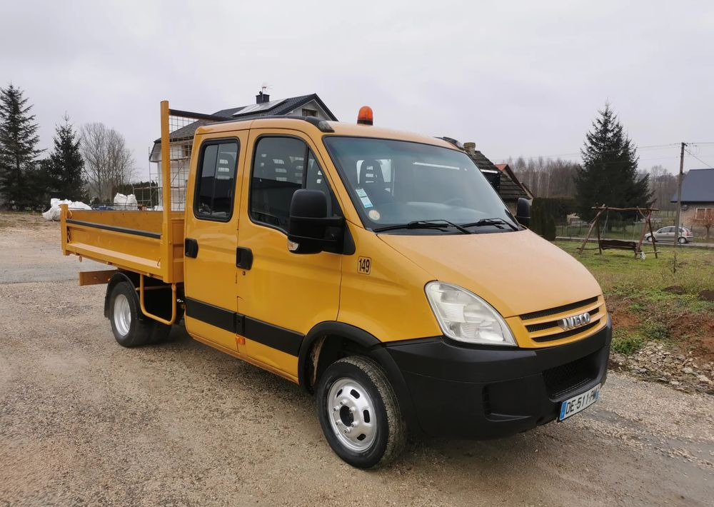 Iveco Daily 35C12 Brygadówka wywrotka Dubel hak kiper doka 35C13 - כלי רכב מסחרי מזהיר: תמונה 1 Iveco Daily 35C12 Brygadówka wywrotka Dubel hak kiper doka 35C13 - כלי רכב מסחרי מזהיר: תמונה 1