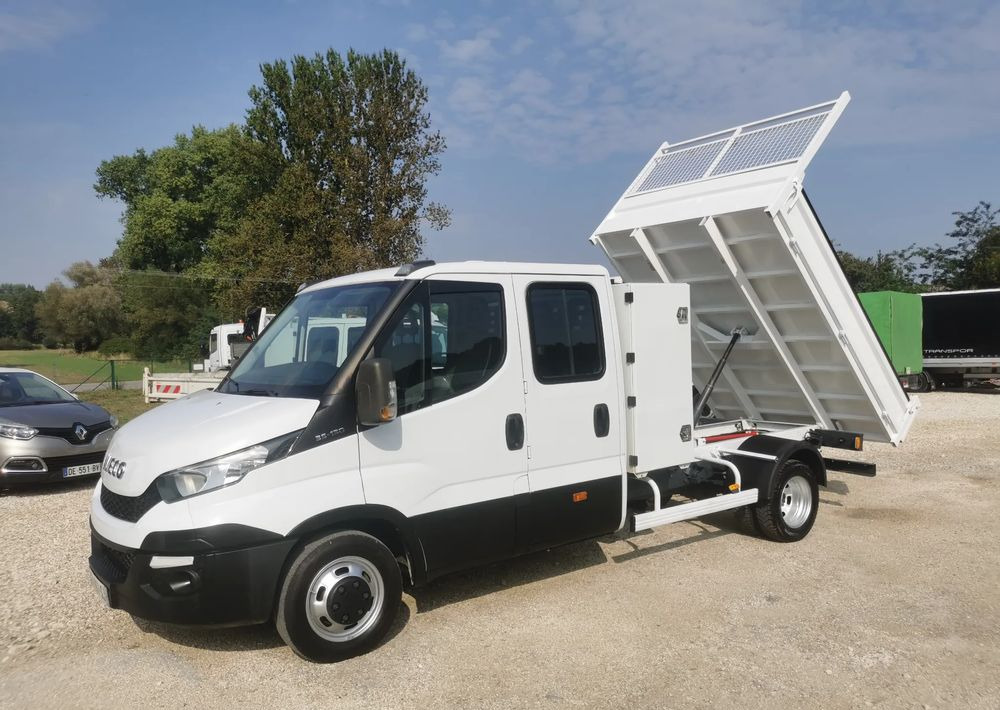 Iveco Daily 35C13 Brygadówka Klima 35-130 wywrotka kiper doka Dubel - כלי רכב מסחרי מזהיר: תמונה 2 Iveco Daily 35C13 Brygadówka Klima 35-130 wywrotka kiper doka Dubel - כלי רכב מסחרי מזהיר: תמונה 2