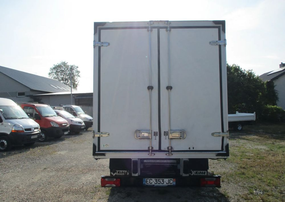 Iveco Daily 35C13 chłodnia Mroźnia na bliźniaku 35-130 Thermo King agregat - כלי רכב מסחרי לקירור: תמונה 5 Iveco Daily 35C13 chłodnia Mroźnia na bliźniaku 35-130 Thermo King agregat - כלי רכב מסחרי לקירור: תמונה 5