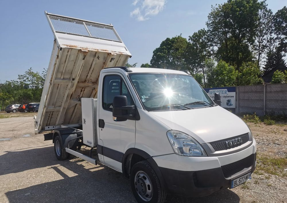 Iveco Daily 35C15 Kiper 3.0 - 150KM wywrotka Hak Bliźniak blokada mostu Klima - כלי רכב מסחרי מזהיר: תמונה 1 Iveco Daily 35C15 Kiper 3.0 - 150KM wywrotka Hak Bliźniak blokada mostu Klima - כלי רכב מסחרי מזהיר: תמונה 1