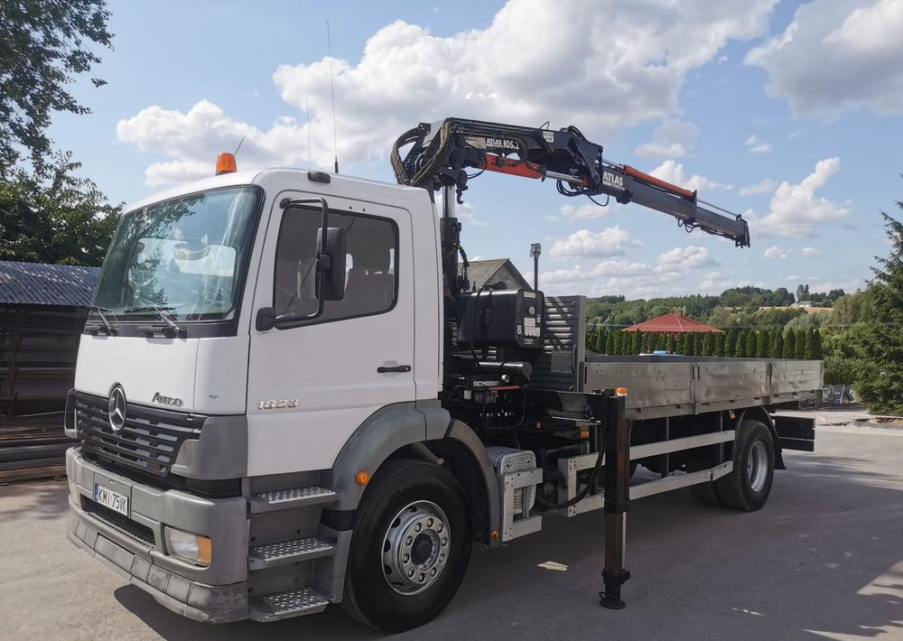 Mercedes-Benz Atego 1823 żuraw HDS Atlas 105.2 koła 315/80R22,5 - משאית צד נופל/ שטוחה, משאית מנוף: תמונה 1 Mercedes-Benz Atego 1823 żuraw HDS Atlas 105.2 koła 315/80R22,5 - משאית צד נופל/ שטוחה, משאית מנוף: תמונה 1