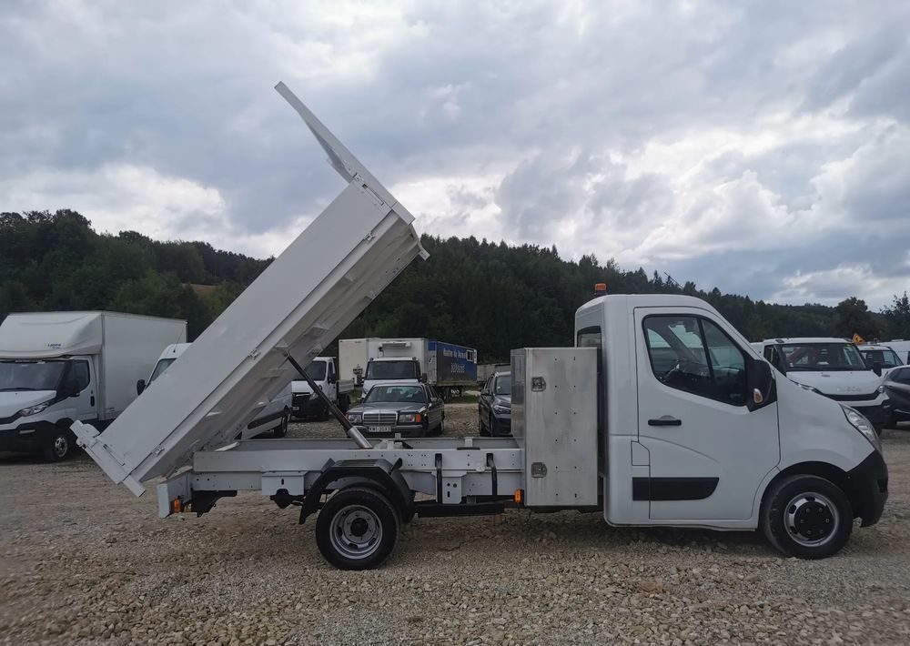 Renault Master Kiper wywrotka 2.3-145KM Hak Bliźniak klimatyzacja Kamera cofania - כלי רכב מסחרי מזהיר: תמונה 2 Renault Master Kiper wywrotka 2.3-145KM Hak Bliźniak klimatyzacja Kamera cofania - כלי רכב מסחרי מזהיר: תמונה 2