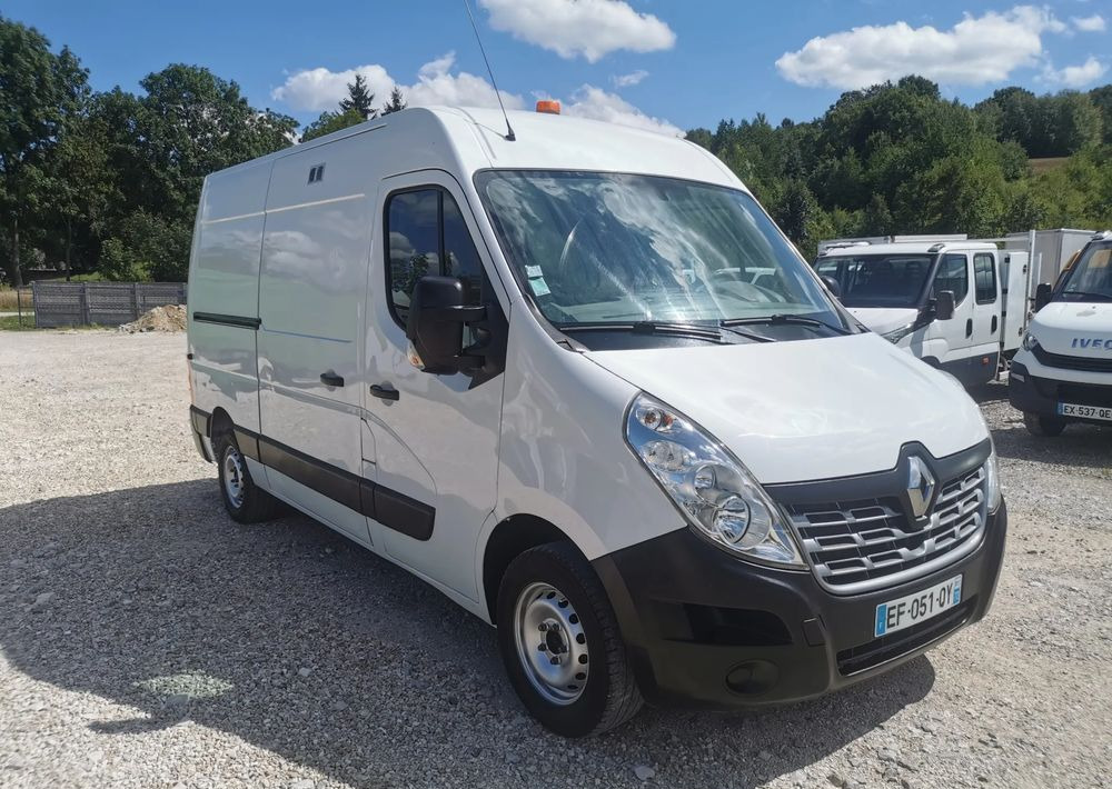 Renault Master L2H2 ładny 2.3dCi-135KM 6-biegów Kamera cofania Klimatyzacja - כלי רכב מסחרי עם לוח: תמונה 4 Renault Master L2H2 ładny 2.3dCi-135KM 6-biegów Kamera cofania Klimatyzacja - כלי רכב מסחרי עם לוח: תמונה 4