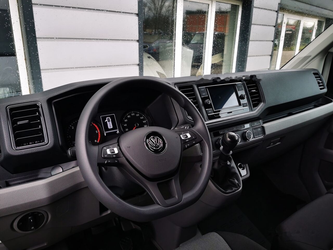 חָדָשׁ כלי רכב מסחרי עם לוח Crafter L4H3 Furgon z wysokim dachem: תמונה 6 חָדָשׁ כלי רכב מסחרי עם לוח Crafter L4H3 Furgon z wysokim dachem: תמונה 6