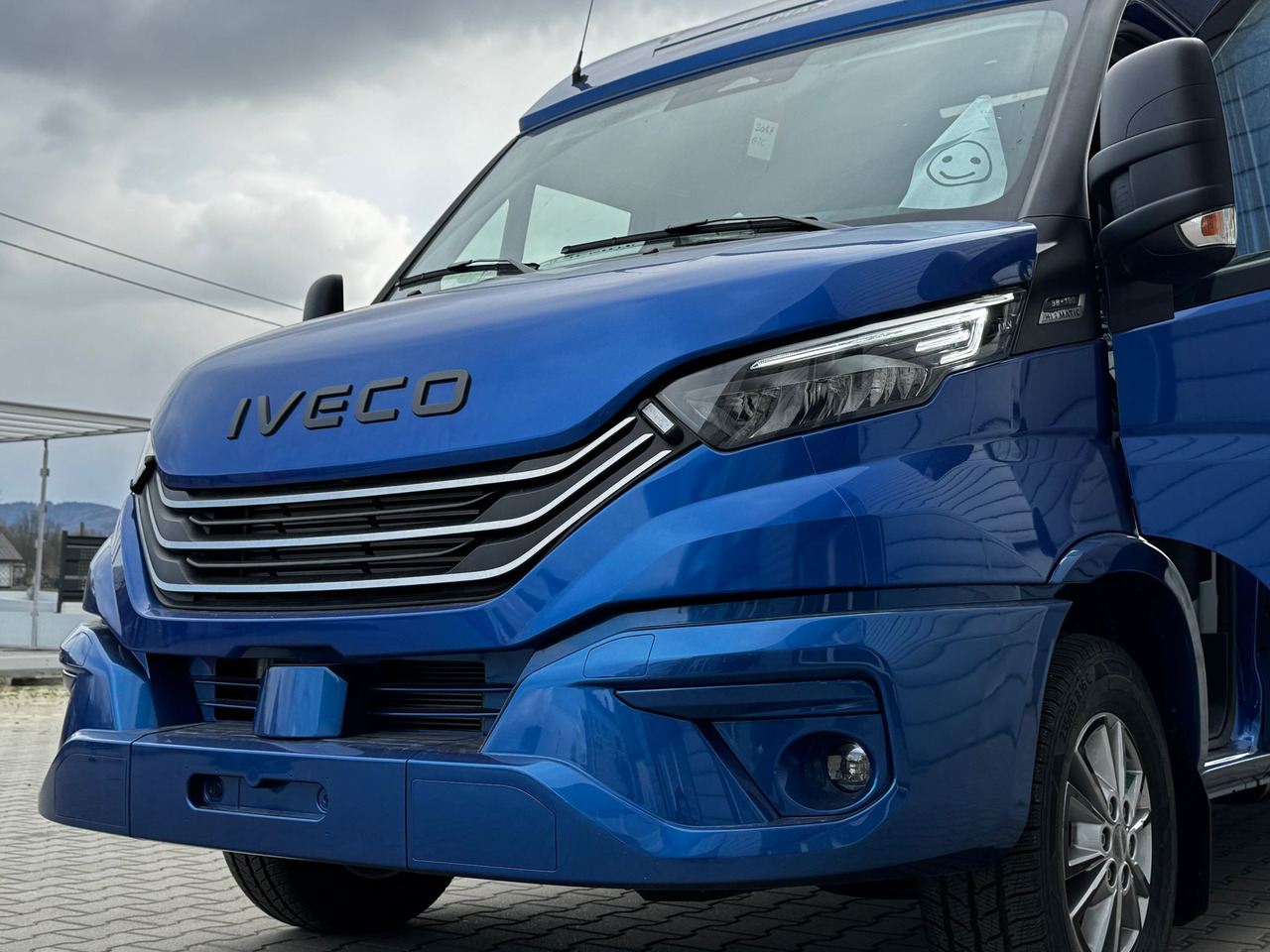 IVECO Daily 35S18HA8/P - כלי רכב מסחרי: תמונה 2 IVECO Daily 35S18HA8/P - כלי רכב מסחרי: תמונה 2