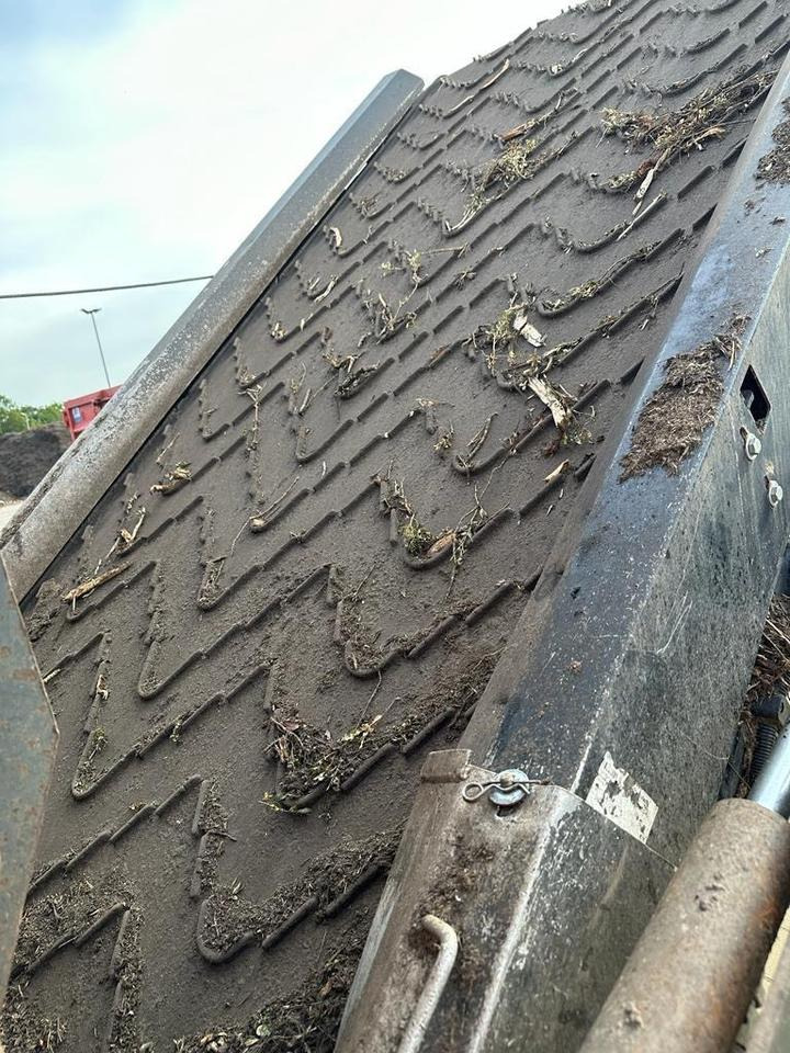 Doppstadt Ak 510 Bj 2014 mit nur 5.250 BH - מגרסת פסולת: תמונה 3 Doppstadt Ak 510 Bj 2014 mit nur 5.250 BH - מגרסת פסולת: תמונה 3