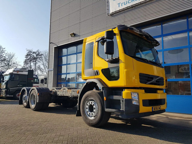 Volvo FE 300 EEV 6X2 Retarder Pto 234.000 KM TÜV - משאית עם שלדת תא: תמונה 5 Volvo FE 300 EEV 6X2 Retarder Pto 234.000 KM TÜV - משאית עם שלדת תא: תמונה 5