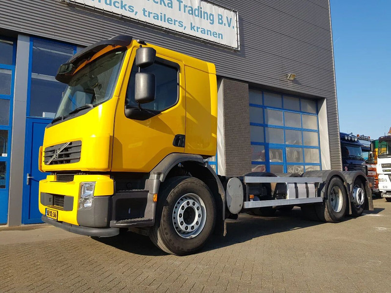 Volvo FE 300 EEV 6X2 Retarder Pto 234.000 KM TÜV - משאית עם שלדת תא: תמונה 1 Volvo FE 300 EEV 6X2 Retarder Pto 234.000 KM TÜV - משאית עם שלדת תא: תמונה 1