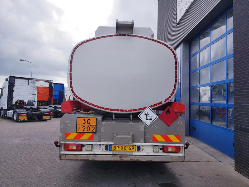 Volvo FM 9.340 Fuel 21.400 Liter 3 Comp Euro 3 - משאית מכל: תמונה 5 Volvo FM 9.340 Fuel 21.400 Liter 3 Comp Euro 3 - משאית מכל: תמונה 5