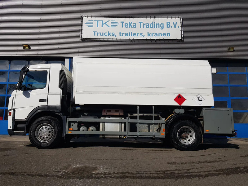 Volvo FM 9.340 Petrol, Diesel 17000 Ltr. 3 Compartementen - משאית מכל: תמונה 3 Volvo FM 9.340 Petrol, Diesel 17000 Ltr. 3 Compartementen - משאית מכל: תמונה 3