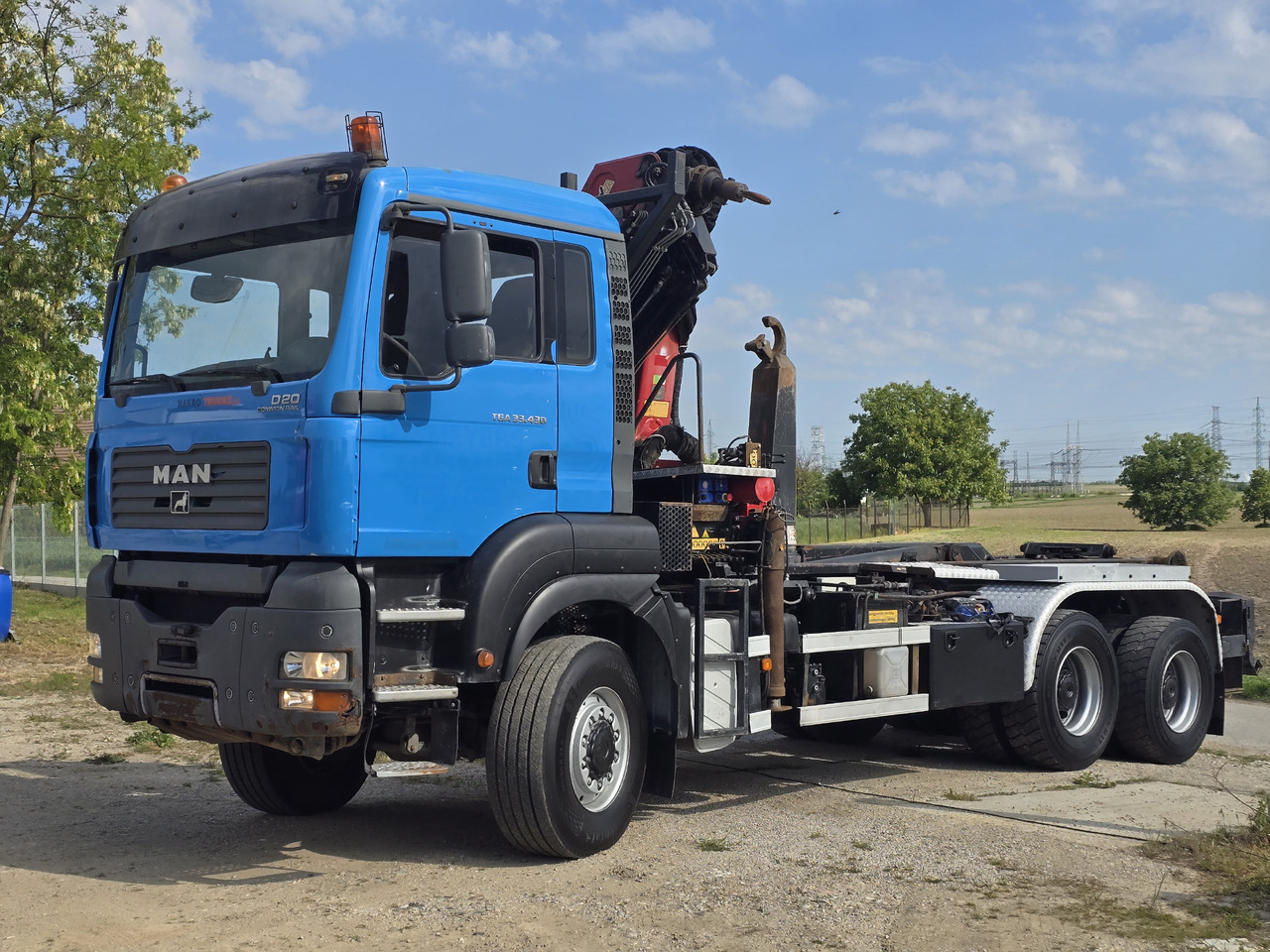 MAN TGA 33.430 6X6 / HMF 1823 K3+REM.CON./ HOOK SYSTEM 2x in stock - משאית הרמת וו, משאית מנוף: תמונה 3 MAN TGA 33.430 6X6 / HMF 1823 K3+REM.CON./ HOOK SYSTEM 2x in stock - משאית הרמת וו, משאית מנוף: תמונה 3