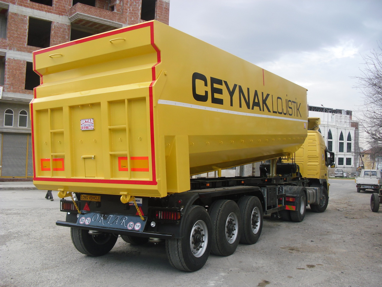 OKTAR TRAILER 2023 TIPPER TRAILER 2023 - סמיטריילר עם מזהיר: תמונה 2 OKTAR TRAILER 2023 TIPPER TRAILER 2023 - סמיטריילר עם מזהיר: תמונה 2
