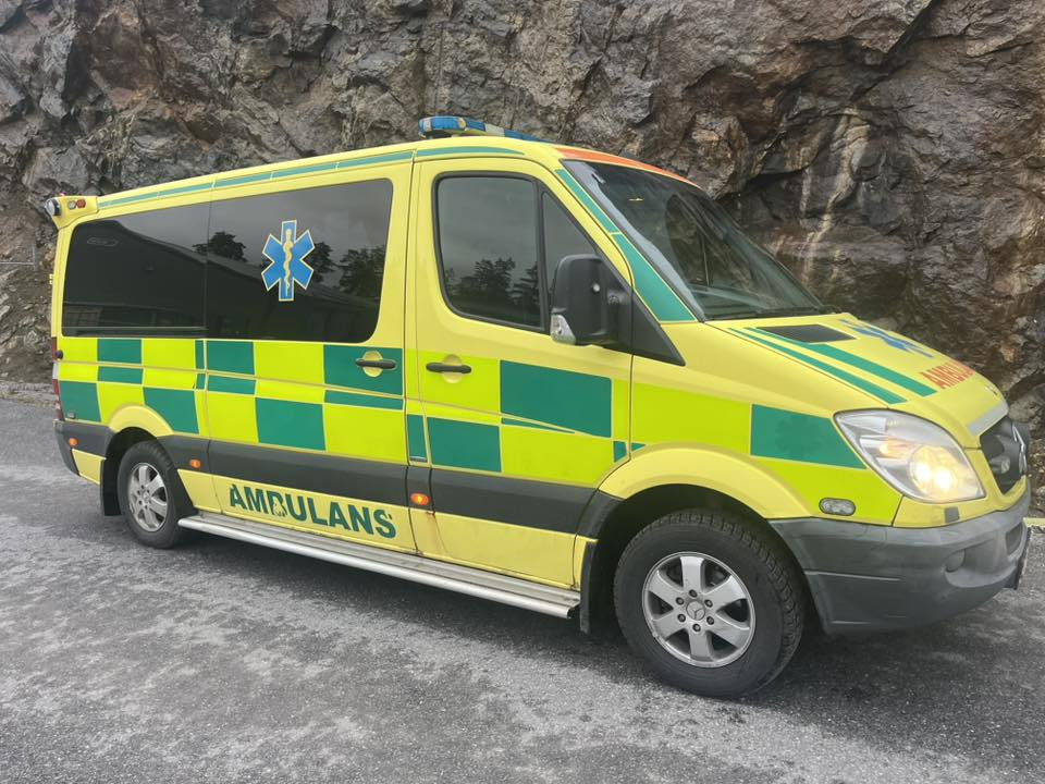 MERCEDES-BENZ Sprinter 316 NGT - אמבולנס: תמונה 4 MERCEDES-BENZ Sprinter 316 NGT - אמבולנס: תמונה 4