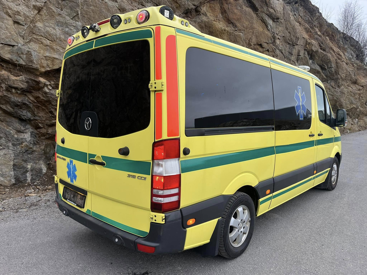 Mercedes-Benz Sprinter 316 - 2 stretcher ambulance - RESERVERAD!! - אמבולנס: תמונה 4 Mercedes-Benz Sprinter 316 - 2 stretcher ambulance - RESERVERAD!! - אמבולנס: תמונה 4