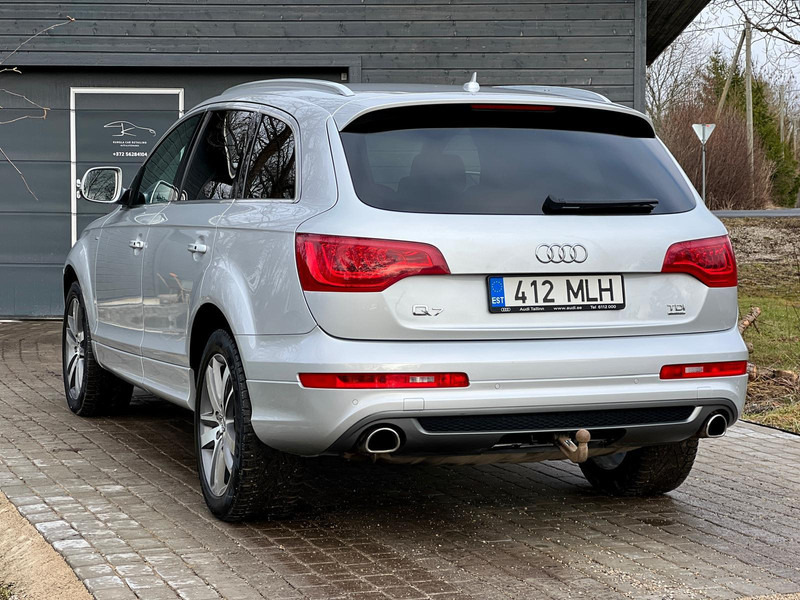 מכונית Audi Q7: תמונה 16