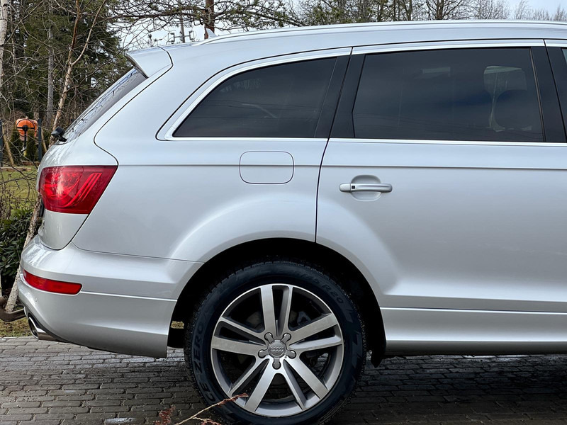 מכונית Audi Q7: תמונה 17