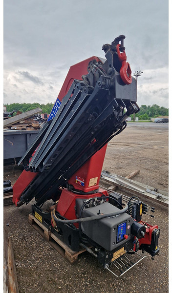 HMF 2120K4 700 hours - עגורן מעמיס עבור משאית: תמונה 3 HMF 2120K4 700 hours - עגורן מעמיס עבור משאית: תמונה 3