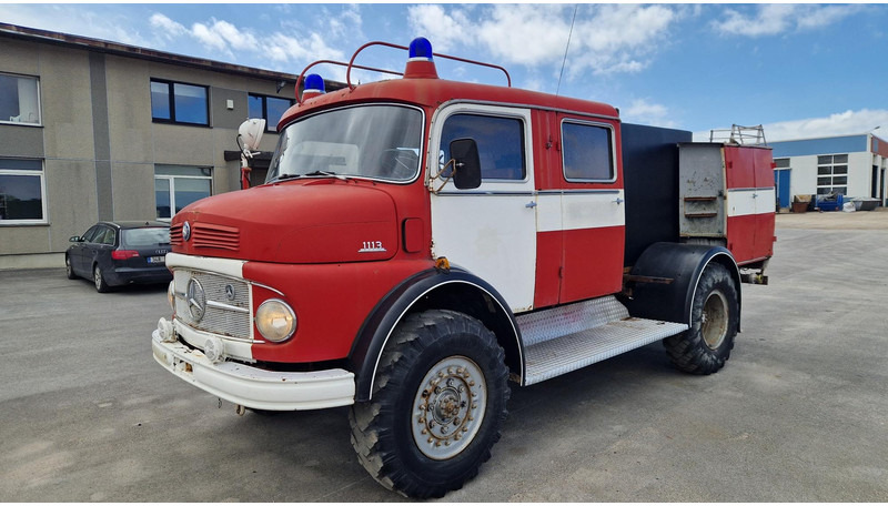 Mercedes-Benz 1113 4X4 new tank - משאית אש: תמונה 1 Mercedes-Benz 1113 4X4 new tank - משאית אש: תמונה 1