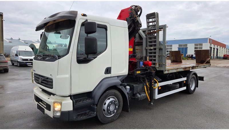Volvo FL280 4X2 HMF 1560 + platform - משאית הרמת וו, משאית מנוף: תמונה 1 Volvo FL280 4X2 HMF 1560 + platform - משאית הרמת וו, משאית מנוף: תמונה 1
