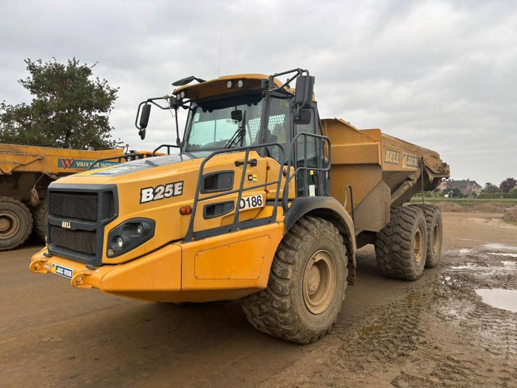 Bell B 25 E - מסיר פסולת מפרקי: תמונה 1 Bell B 25 E - מסיר פסולת מפרקי: תמונה 1