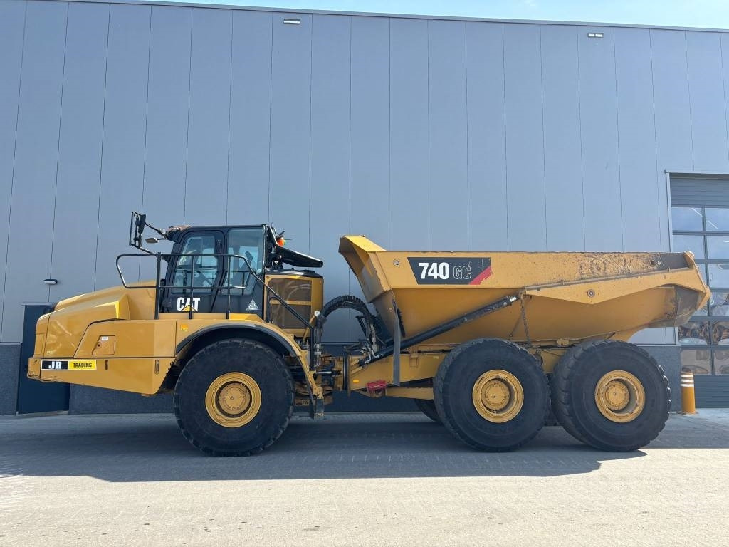 CAT 740 GC - מסיר פסולת מפרקי: תמונה 1 CAT 740 GC - מסיר פסולת מפרקי: תמונה 1