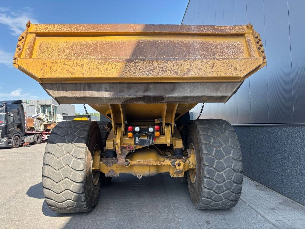 CAT 740 GC - מסיר פסולת מפרקי: תמונה 4 CAT 740 GC - מסיר פסולת מפרקי: תמונה 4