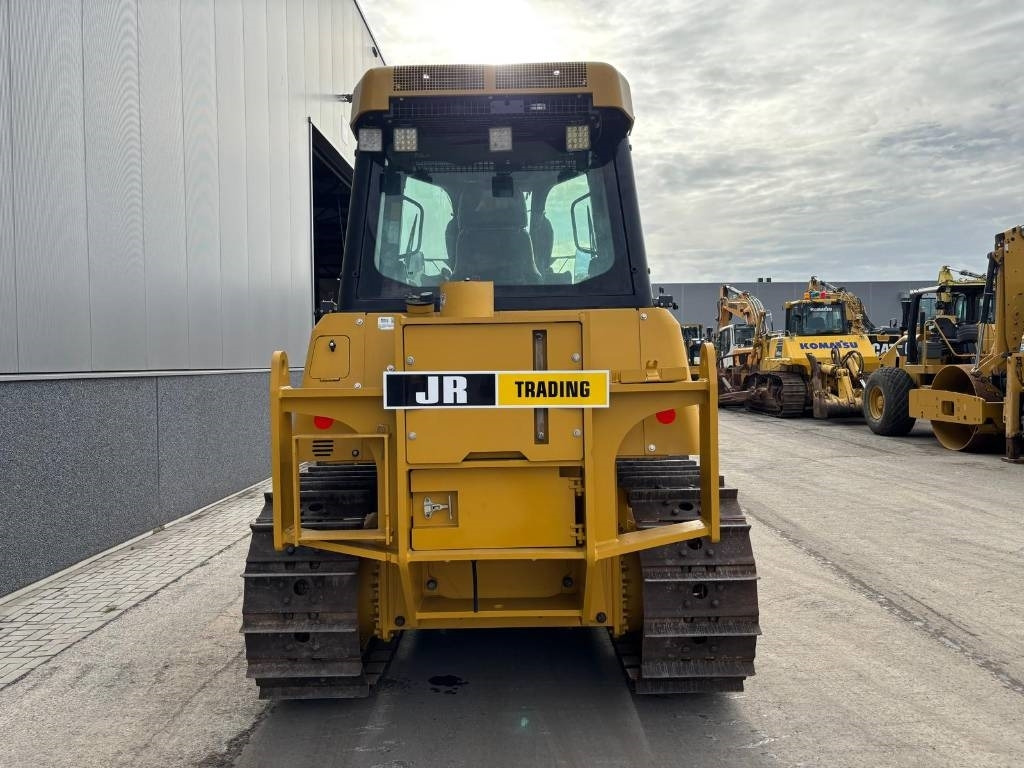 CAT D 6 K 2 XL (Low Verified Hours) - דחפור: תמונה 3 CAT D 6 K 2 XL (Low Verified Hours) - דחפור: תמונה 3