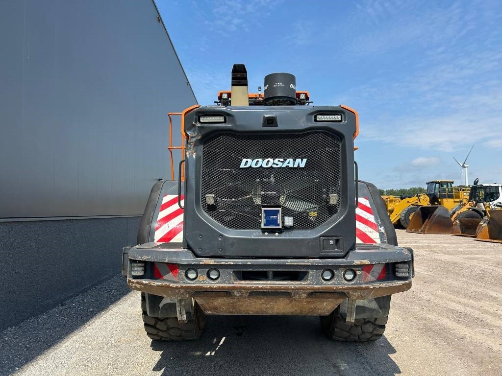 Doosan DL 420-7 (CDC) - מעמיס גלגלים: תמונה 4 Doosan DL 420-7 (CDC) - מעמיס גלגלים: תמונה 4