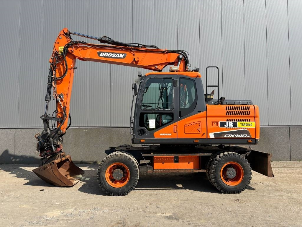 Doosan DX 140 W-5 (R5 Rototilt) - מחפר גלגלים: תמונה 1 Doosan DX 140 W-5 (R5 Rototilt) - מחפר גלגלים: תמונה 1