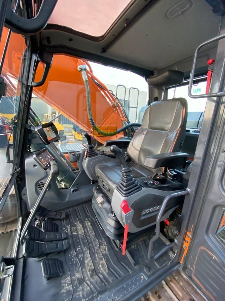 מחפר סורק Doosan DX 300 LC-7: תמונה 11 מחפר סורק Doosan DX 300 LC-7: תמונה 11