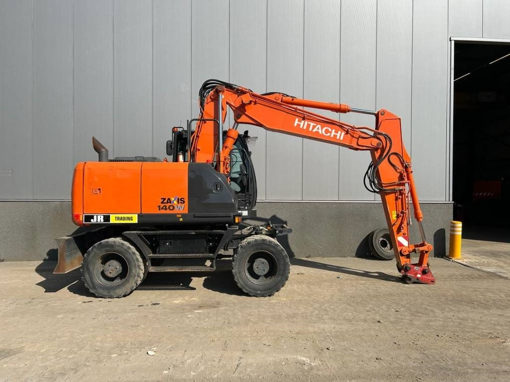 Hitachi ZX 140 W-5B - מחפר גלגלים: תמונה 5 Hitachi ZX 140 W-5B - מחפר גלגלים: תמונה 5
