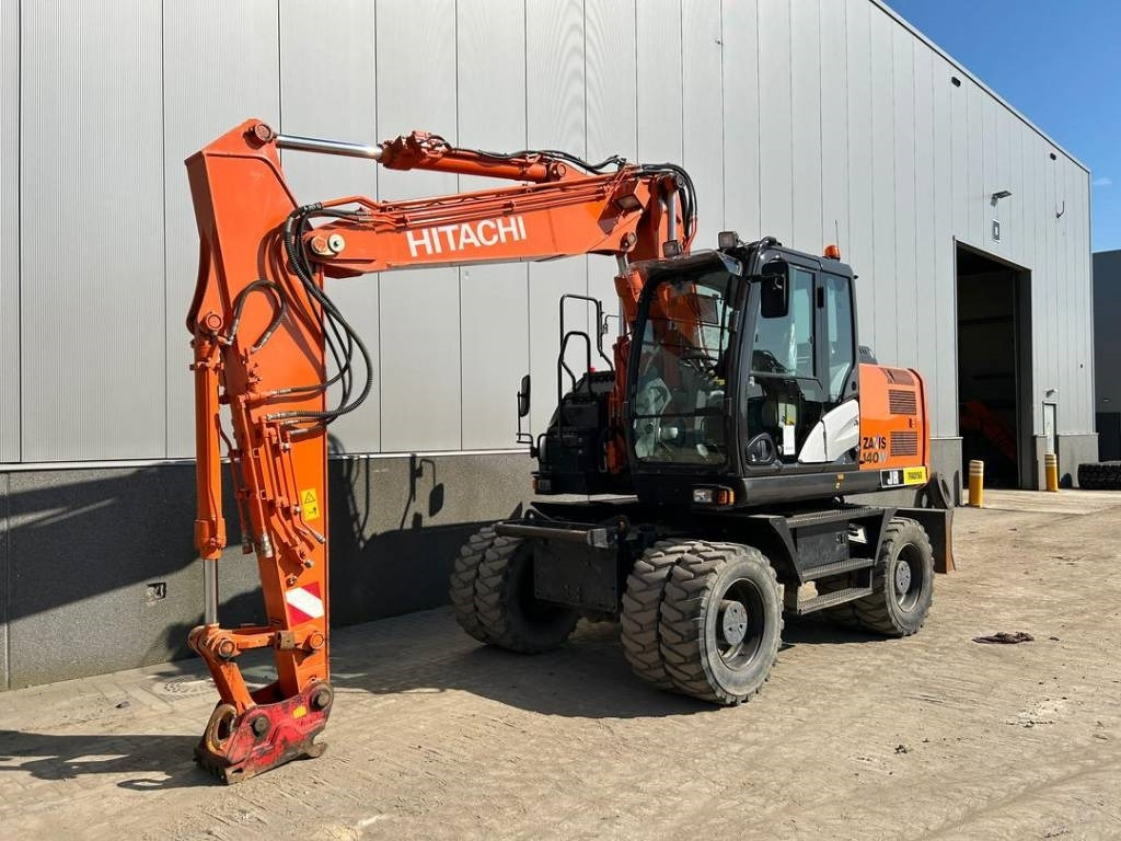 Hitachi ZX 140 W-5B - מחפר גלגלים: תמונה 2 Hitachi ZX 140 W-5B - מחפר גלגלים: תמונה 2