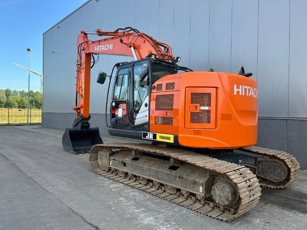 Hitachi ZX 225 US LC-6 - מחפר סורק: תמונה 3 Hitachi ZX 225 US LC-6 - מחפר סורק: תמונה 3