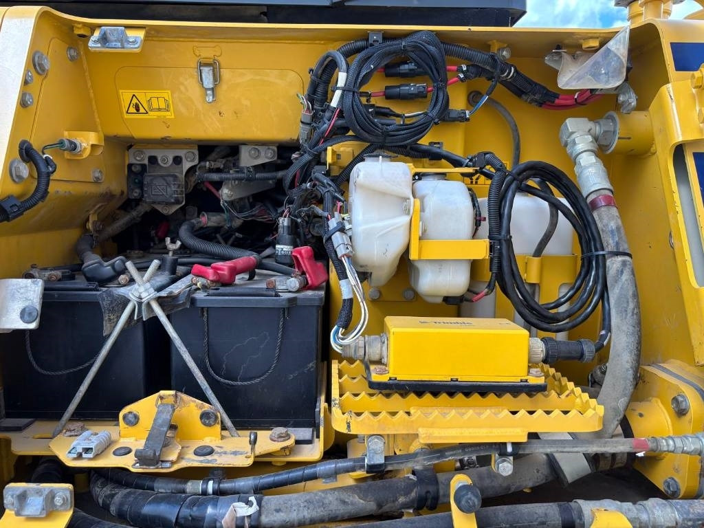 הַחכָּרָה Komatsu D 61 EX-24 (GPS Prepared)  Komatsu D 61 EX-24 (GPS Prepared): תמונה 21