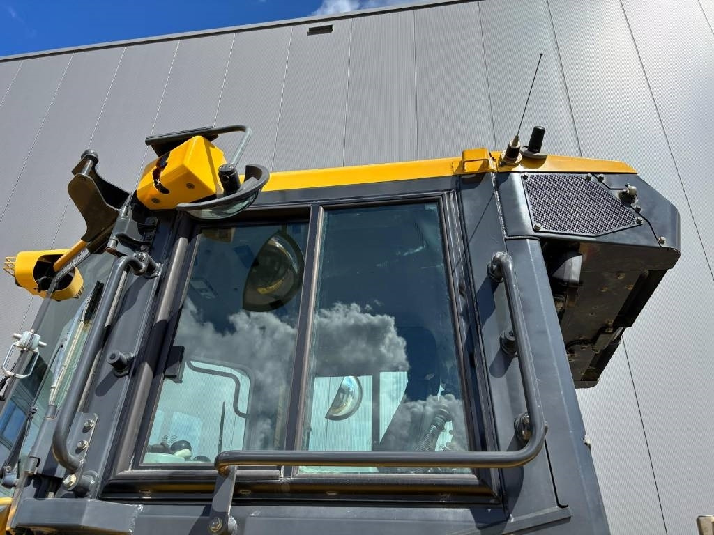הַחכָּרָה Komatsu D 61 EX-24 (GPS Prepared)  Komatsu D 61 EX-24 (GPS Prepared): תמונה 24