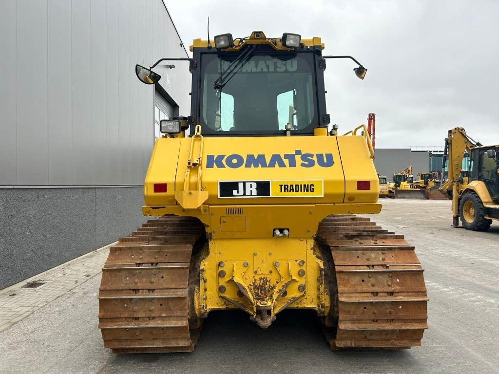 Komatsu D 65 WX-18 - דחפור: תמונה 4 Komatsu D 65 WX-18 - דחפור: תמונה 4
