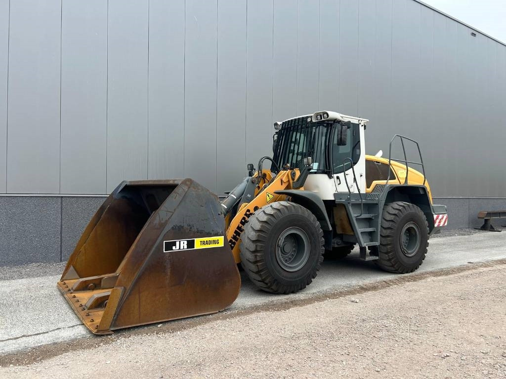 Liebherr L 550 (Comes with High-tip - Mit Hochkipper) - מעמיס גלגלים: תמונה 2 Liebherr L 550 (Comes with High-tip - Mit Hochkipper) - מעמיס גלגלים: תמונה 2