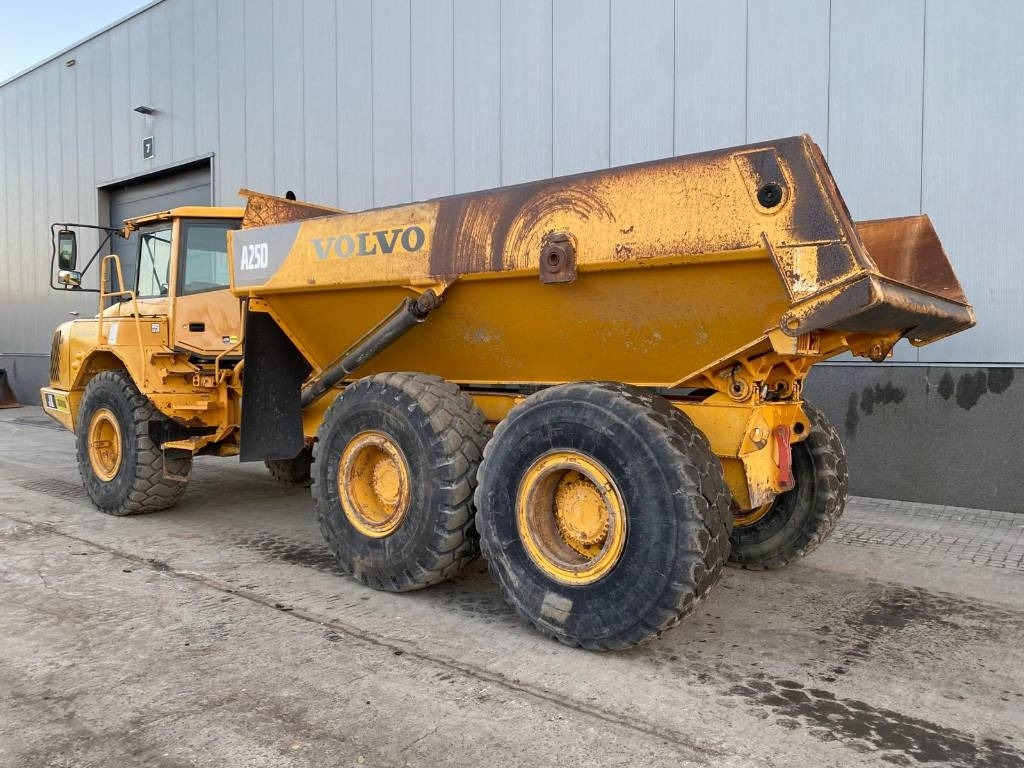 Volvo A 25 D - מסיר פסולת מפרקי: תמונה 3 Volvo A 25 D - מסיר פסולת מפרקי: תמונה 3